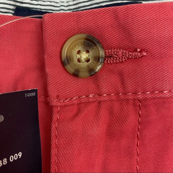 Tommy Hilfiger || Flat Front Shorts; Size 33 Waist - Picture 10 of 12